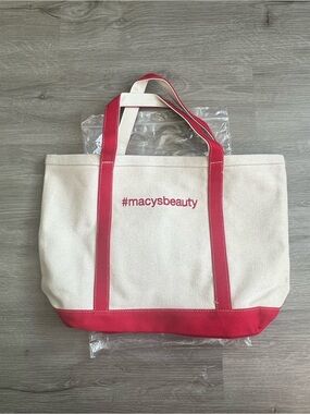 NEW Macy's Beauty tote bag + 11-pc beauty samples